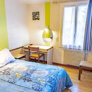 Chambre Budgétée Lit King-Size